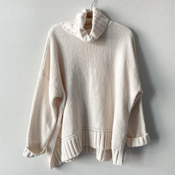 ❤️SOLD❤️Aerie Oversized Chenille Turtleneck Soft - Picture 3 of 8